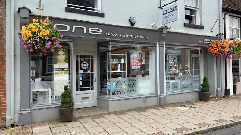One salon Hairdressing Stony Stratford