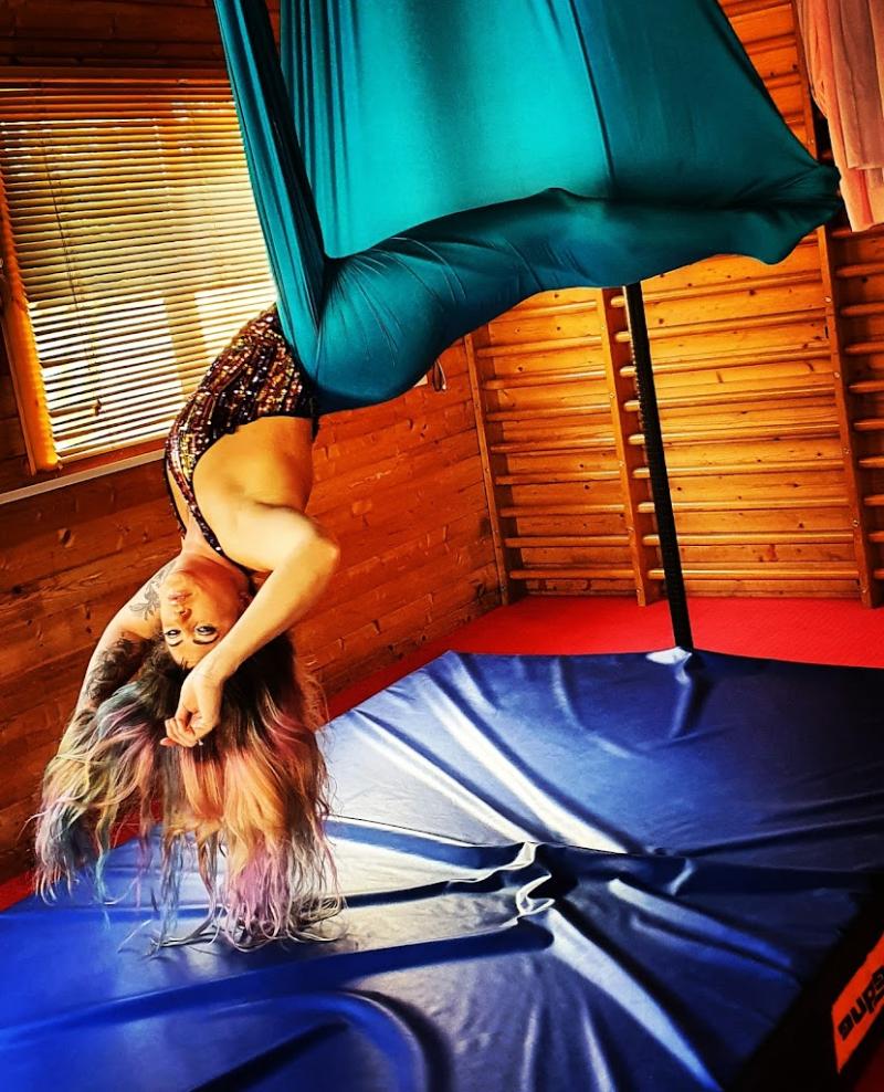 Mk Pole Fitness And Aerial Exercise