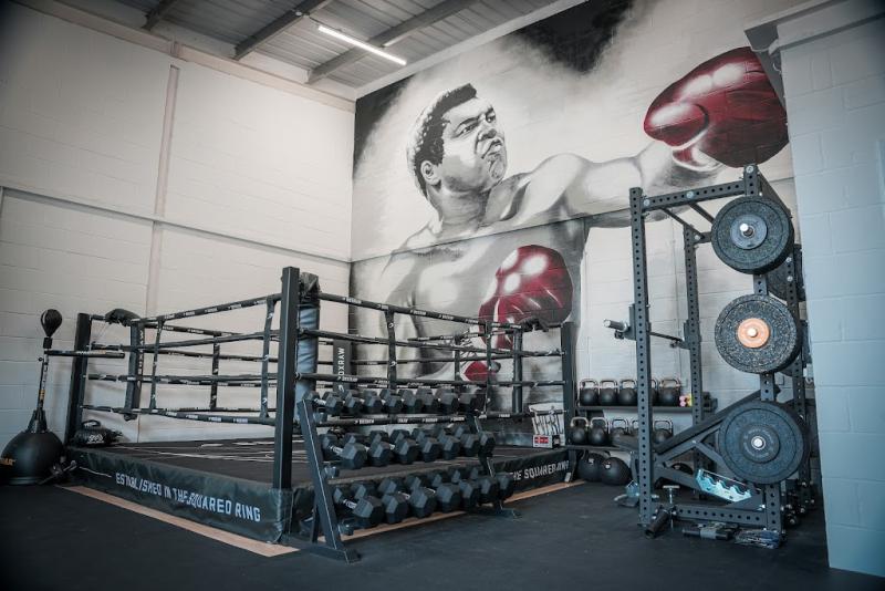 Boxing lounge