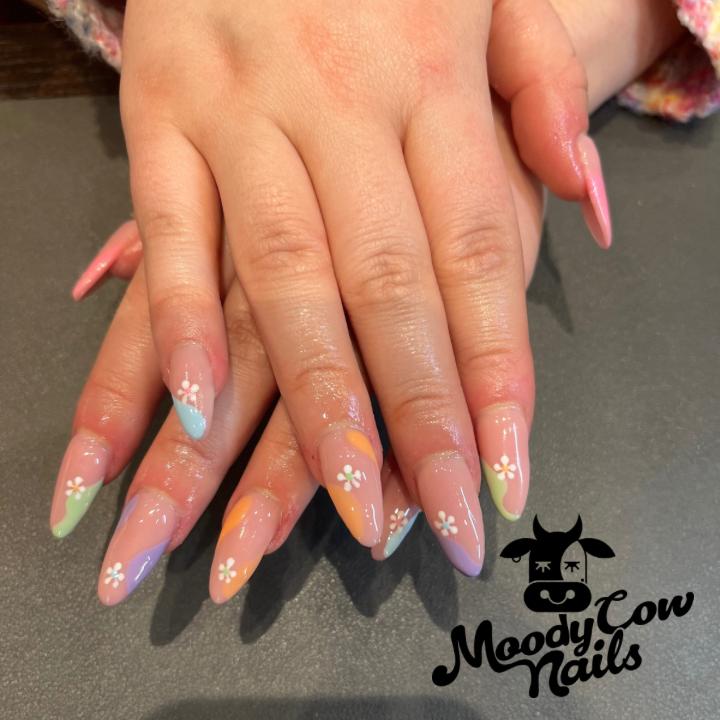 MoodyCow Nails