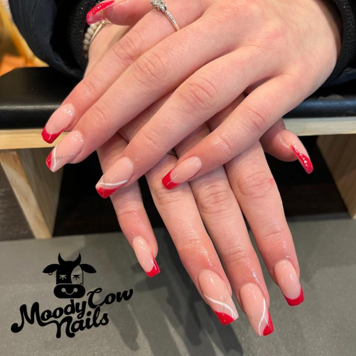 MoodyCow Nails