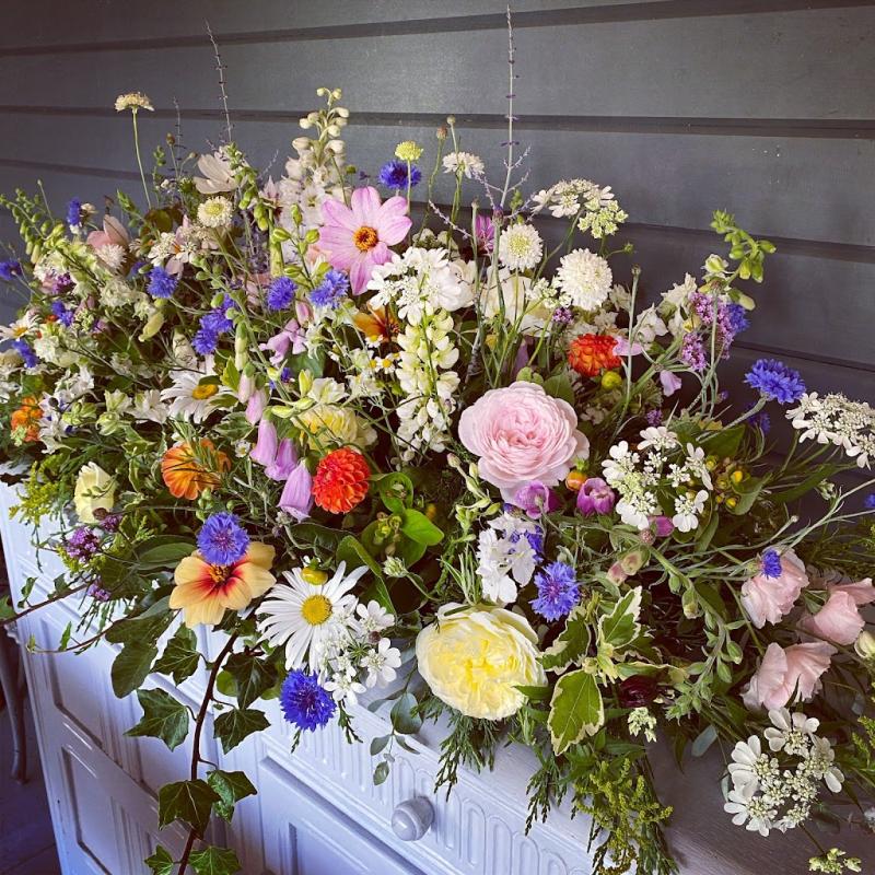 Milton Keynes Funeral Flowers